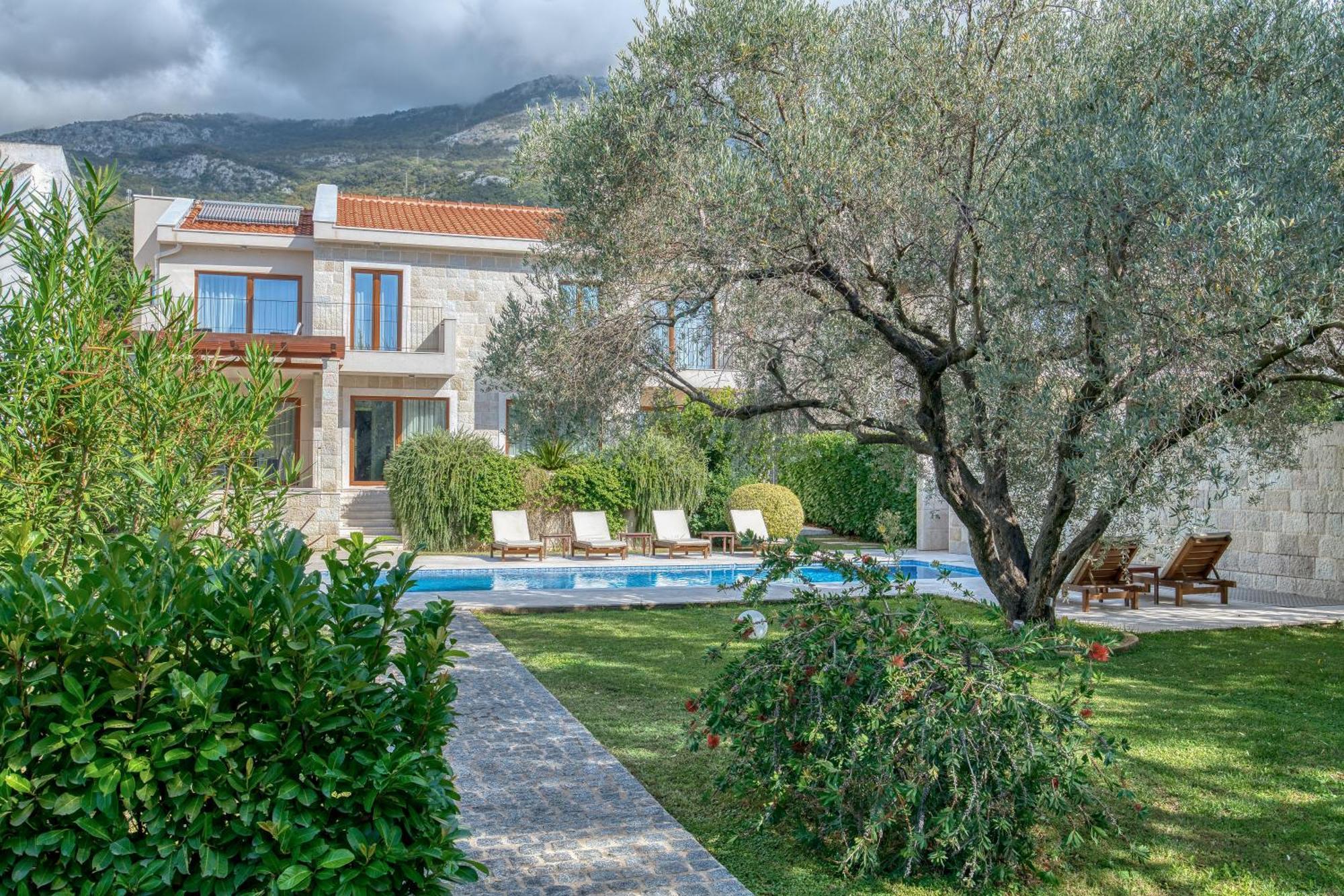 Villa Zen Port Petrovac Екстериор снимка