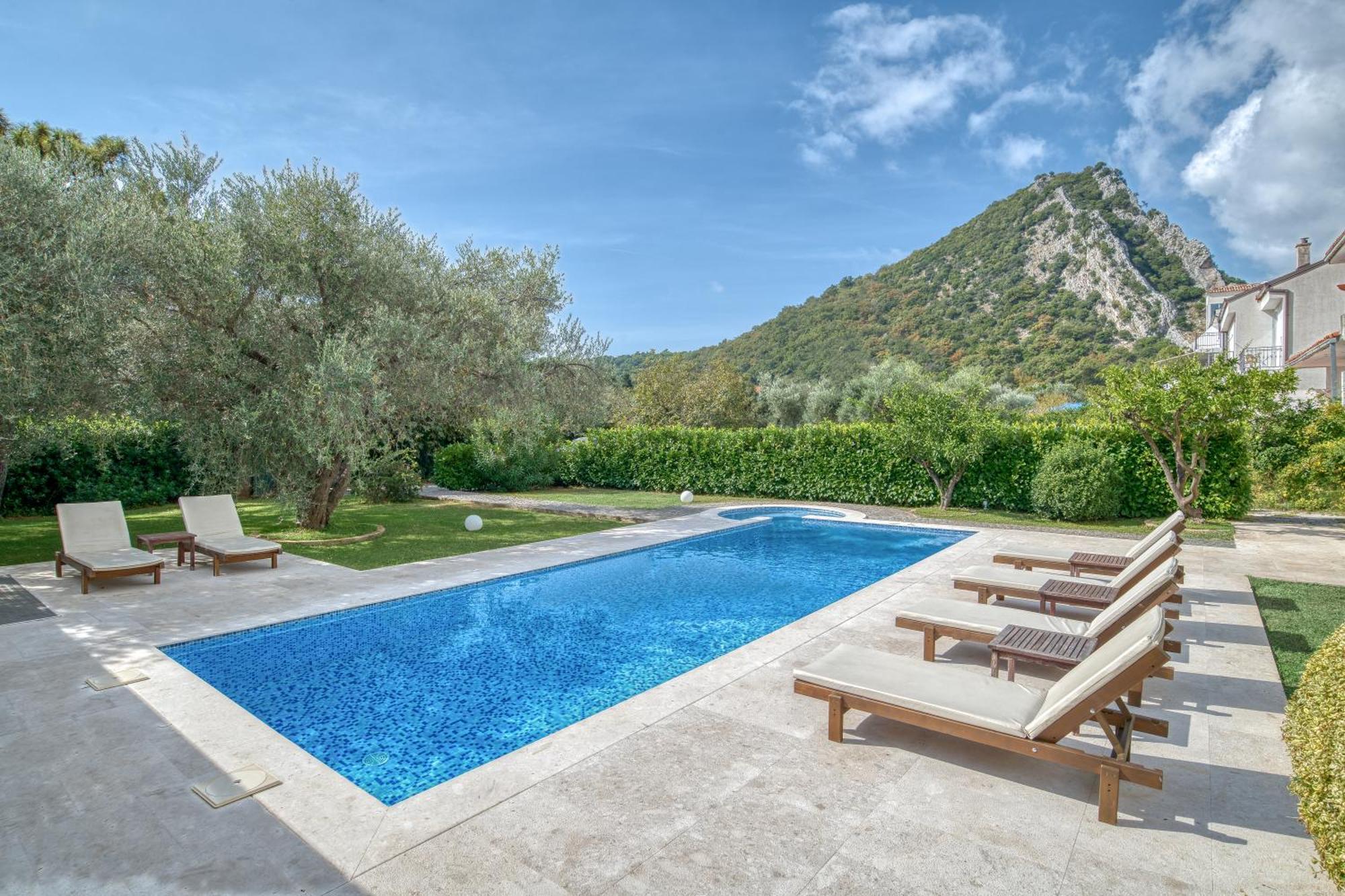 Villa Zen Port Petrovac Екстериор снимка