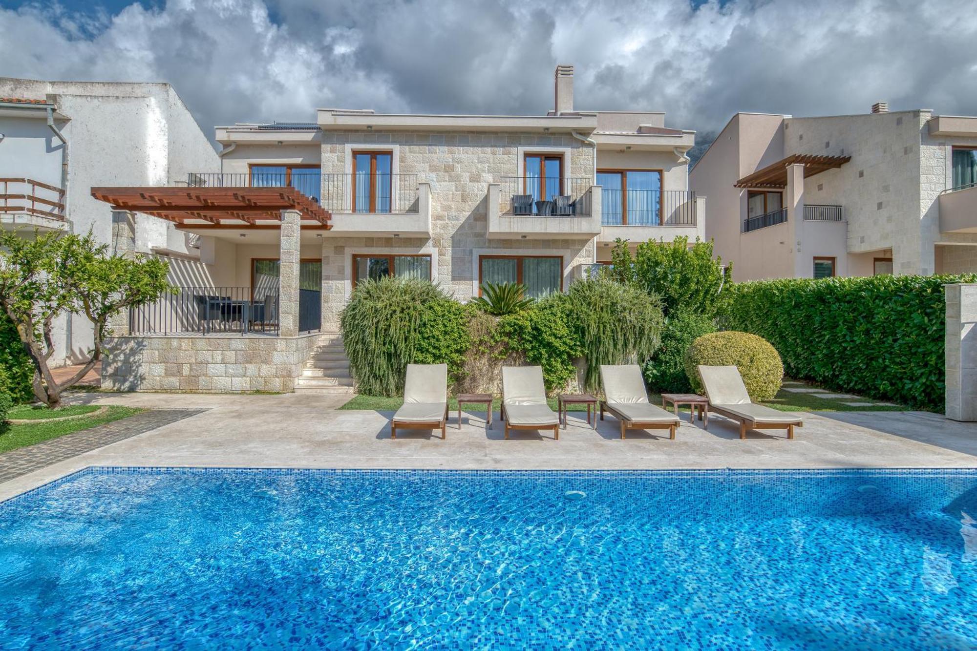 Villa Zen Port Petrovac Екстериор снимка